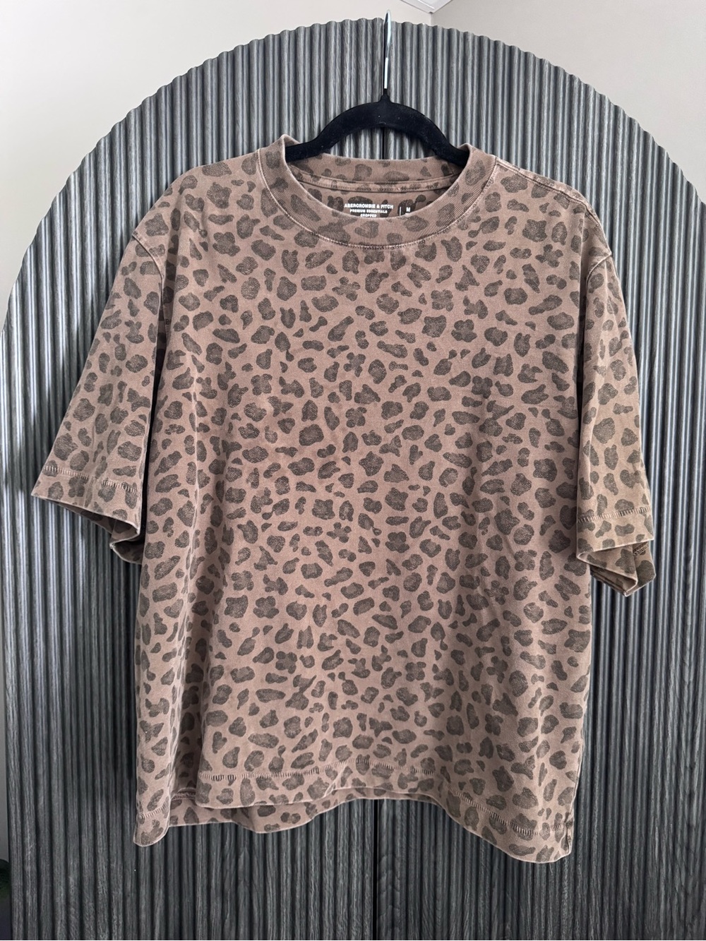 A&F Crop Tee